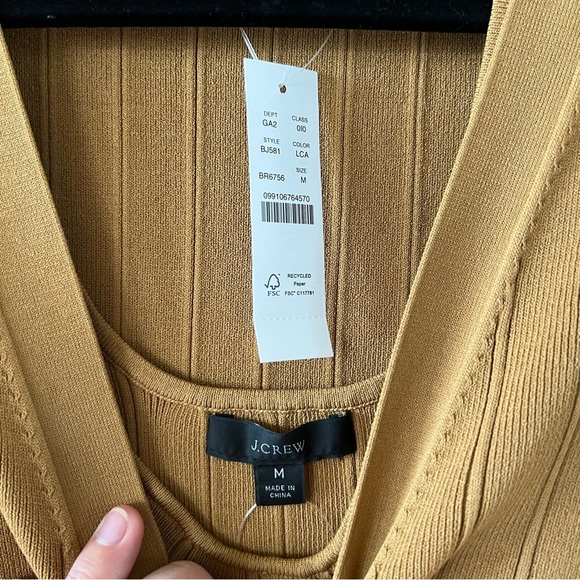 NWT! J. Crew Supersculpt V-neck cardigan sweater & Supersculpt Tank Top Set - Picture 6 of 8